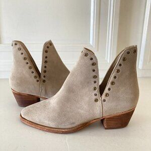 NWOT Free People Studded Charm Beige Suede Double V Boots Sz 36.5